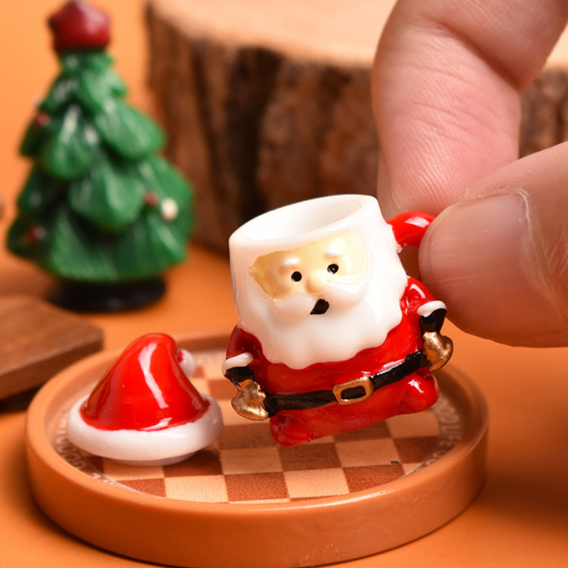 Art Craft Activity - Mini-Weihnachtsmann-Teetasse-Ornament – Puppenhaus-Dekoration aus Kunstharz für