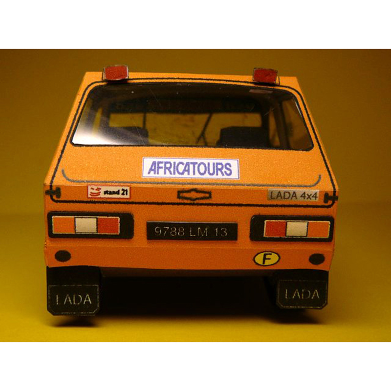LADA NIVA 1985 1:32 Dakar Rall – Art Craft Cardboard Bewertung und Preis